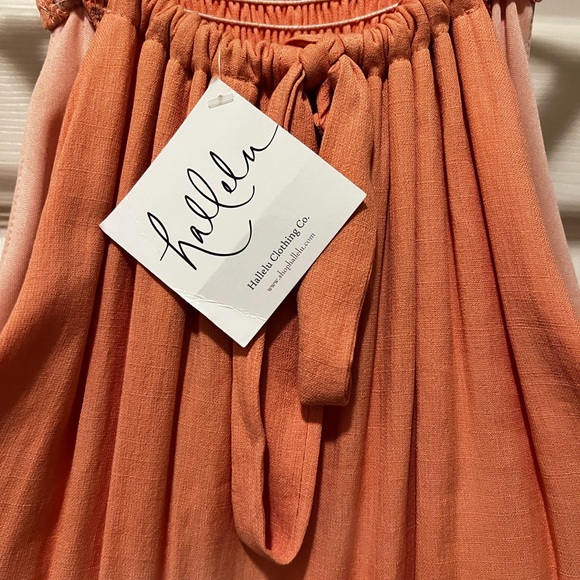 Dress - Picture 3 of 4